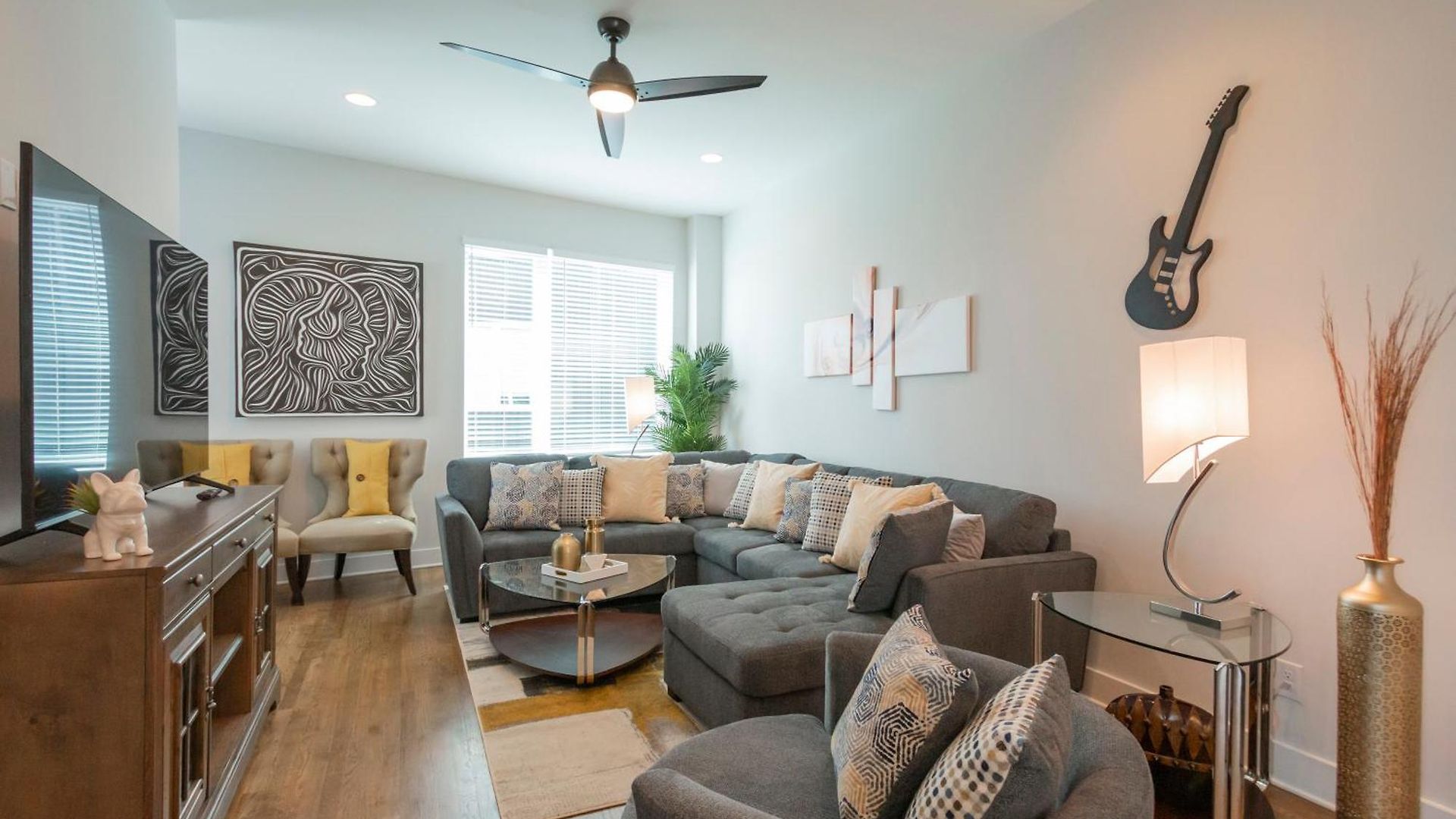 Holiday home Luxury Townhome Skyline Views Mins To Dt