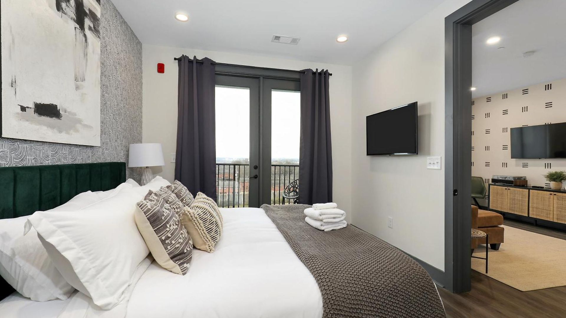 Muse Apartment *