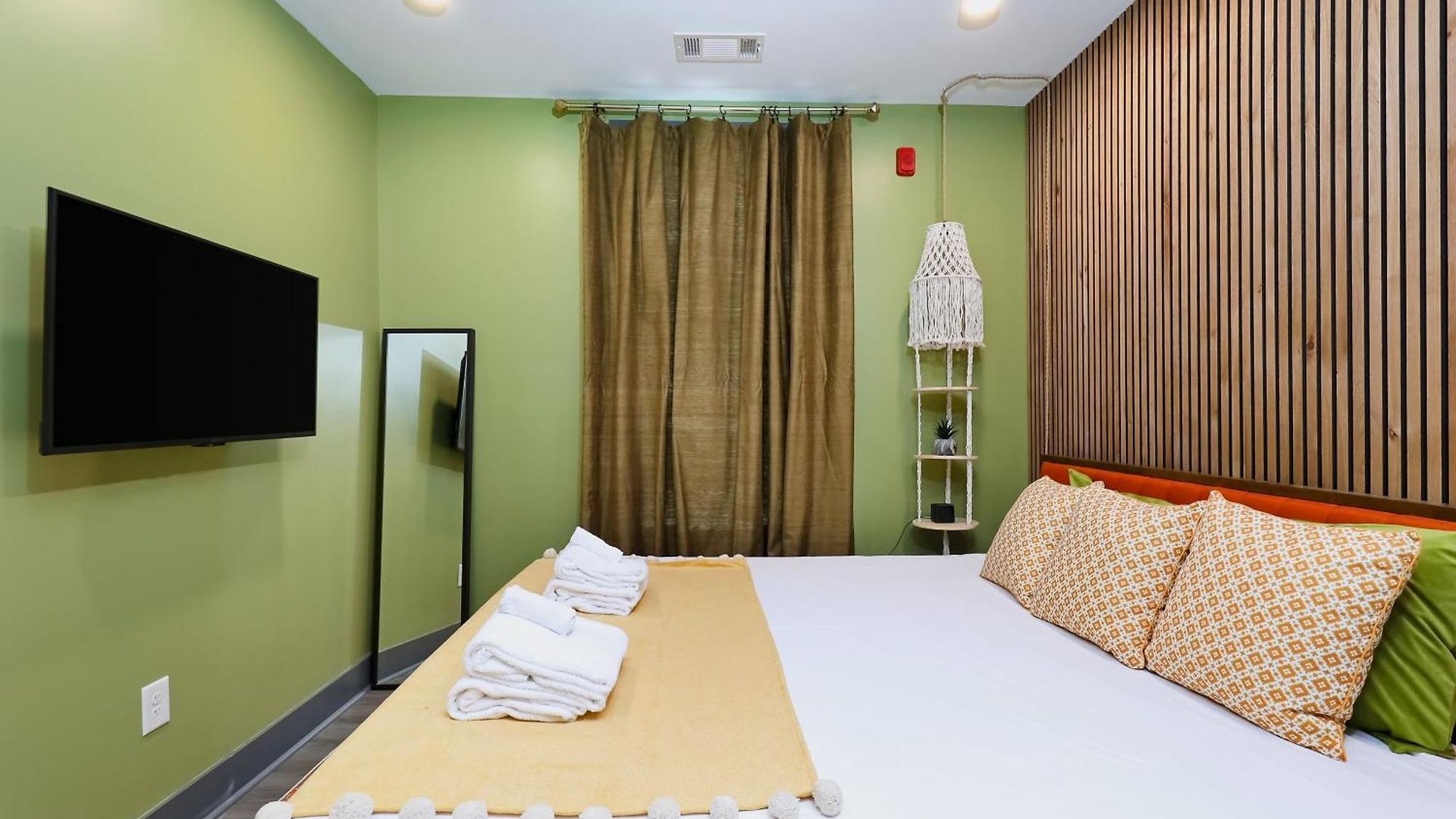 Muse Apartment