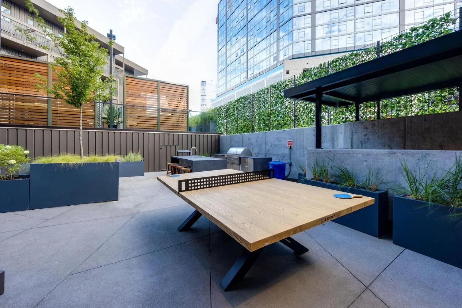 - 635 7th Ave S Unit 610 Nashville