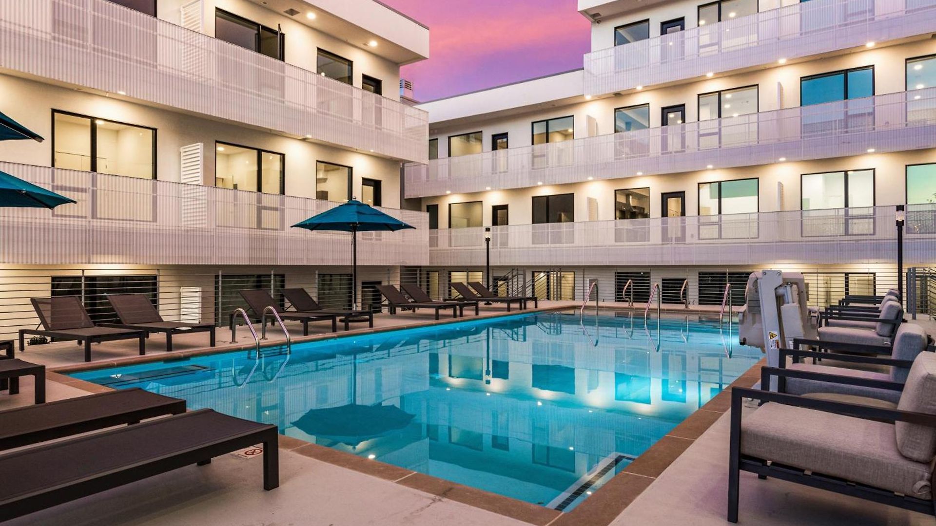Illume 203 Apartment *