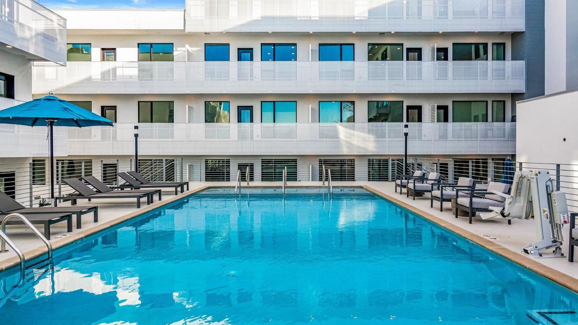 Holiday home Illume 305