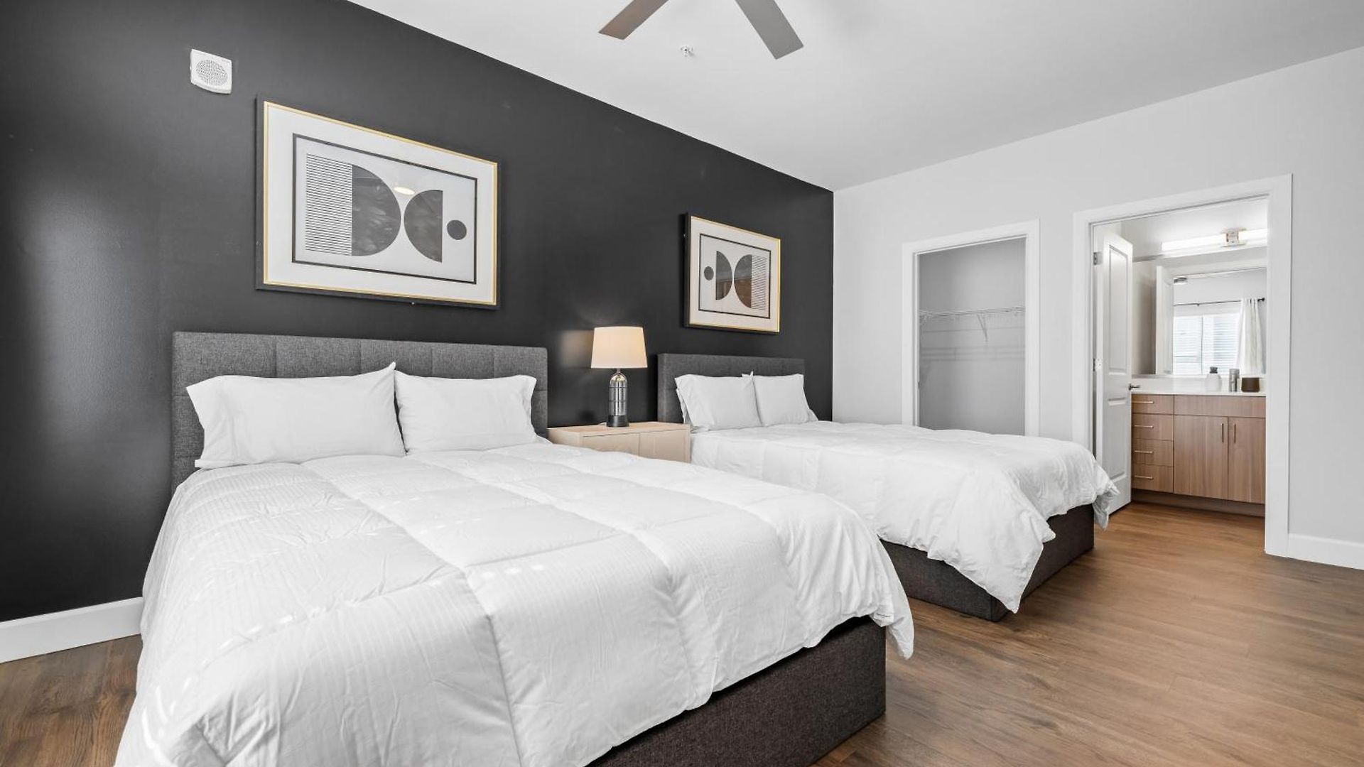 The Celebrity The Gulch Apartment *