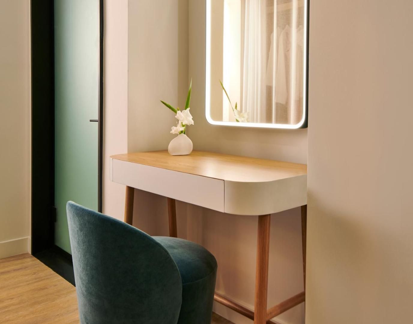 Virgin 4* Nashville