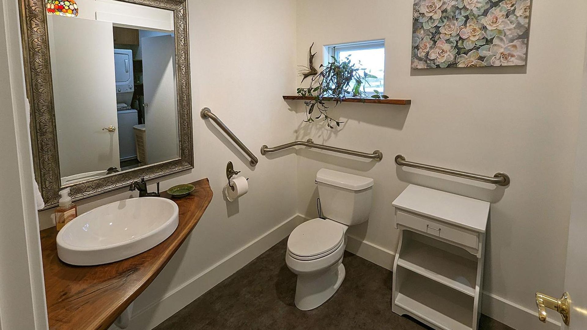 Apartment Westwood Shed In By Geodis Vanderbilt Belmont, 1 Accessible