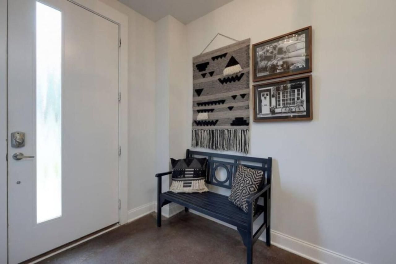 Weho Home, Geodis Park, Private Movie Theater! 10min To Broadway! Sleeps 10!