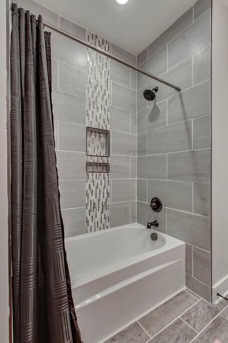 New Spacious 2 Miles From Downtown Holiday home Nashville