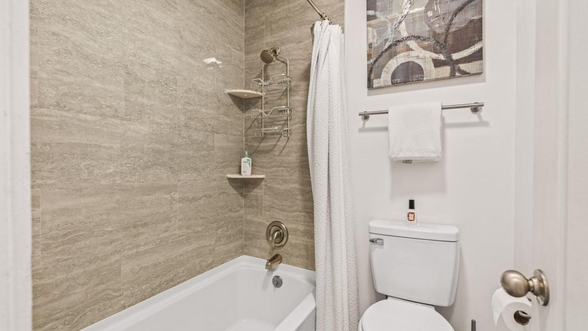 Heart Of Downtown/walk To Broadway & The Action/bars/music Venues/honky Tonks! Apartment *