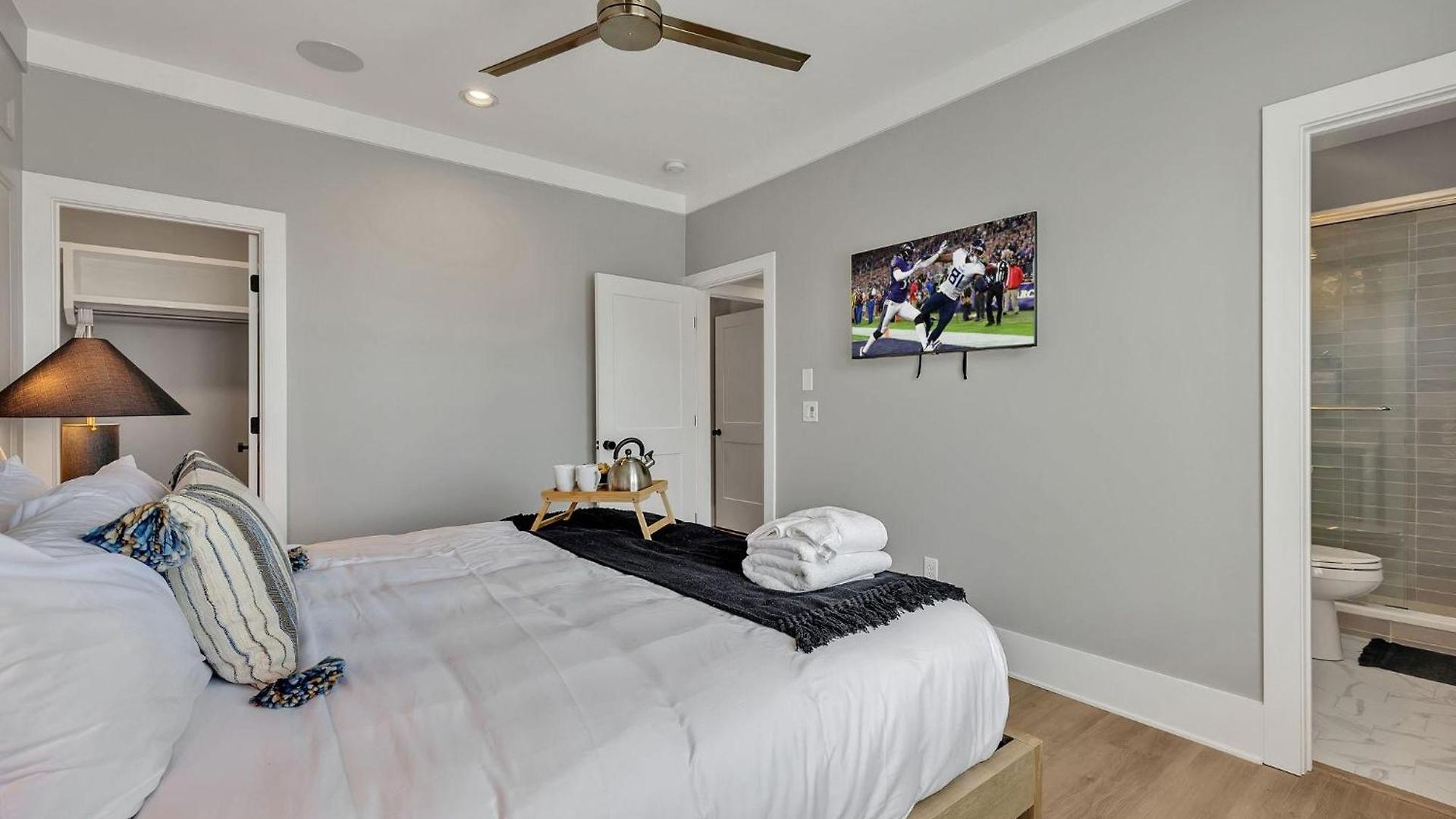 Double Treble - 2 Townhomes - Private Rooftops