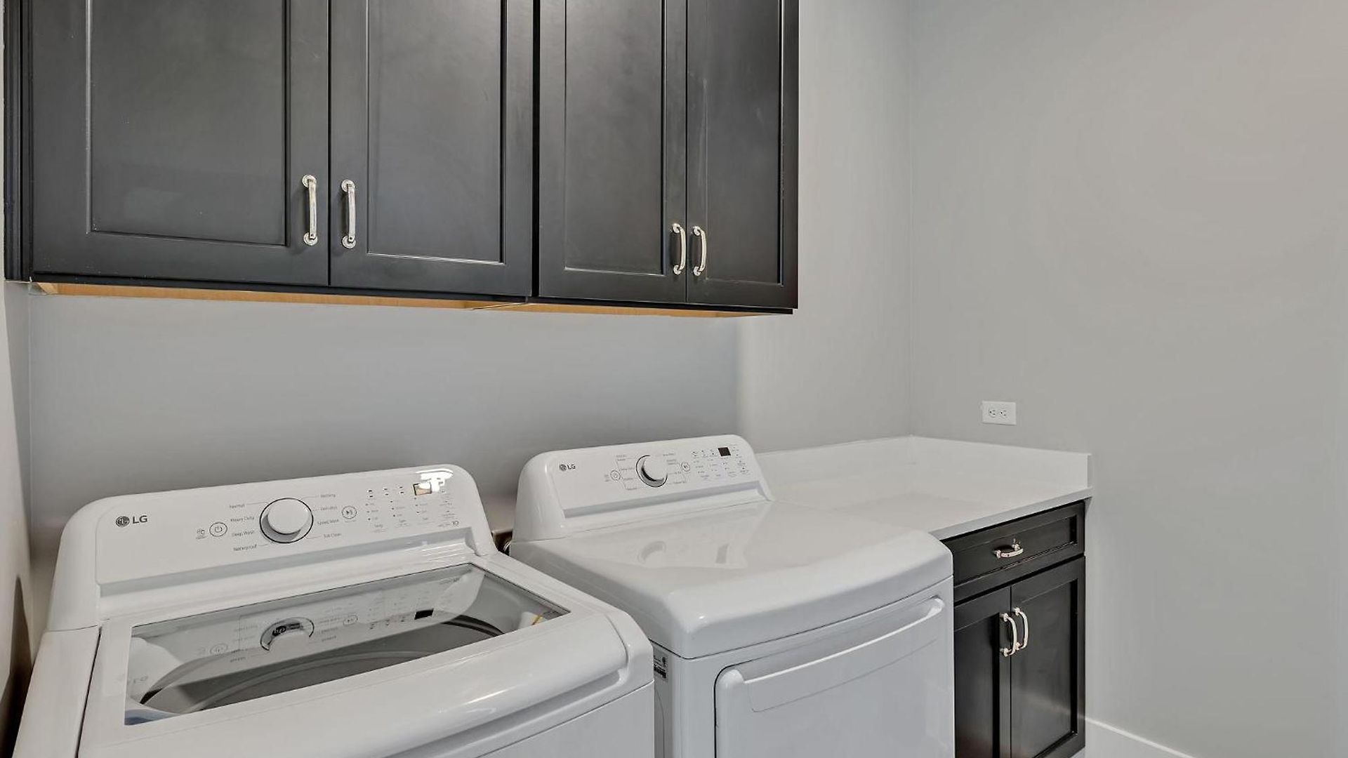 Double Treble - 2 Townhomes - Private Rooftops Holiday home *