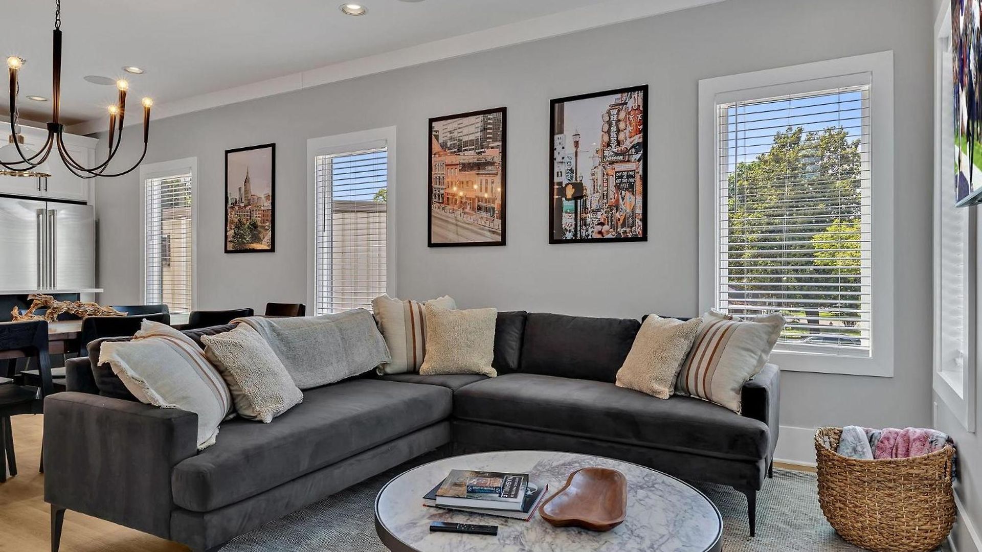 Double Treble - 2 Townhomes - Private Rooftops Holiday home