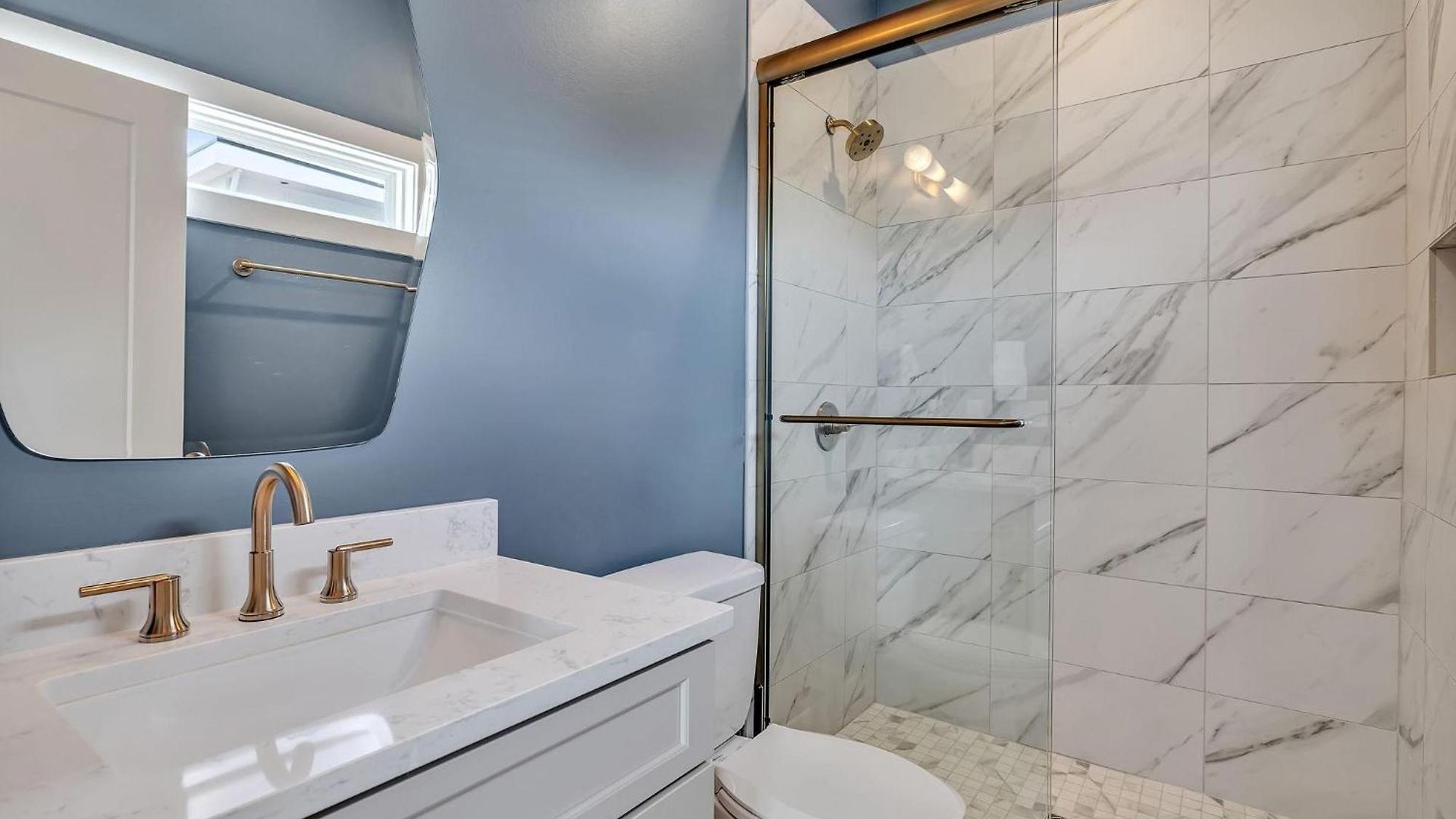 Bass - Private Rooftop - 8 Mins To Broadway Holiday home Nashville