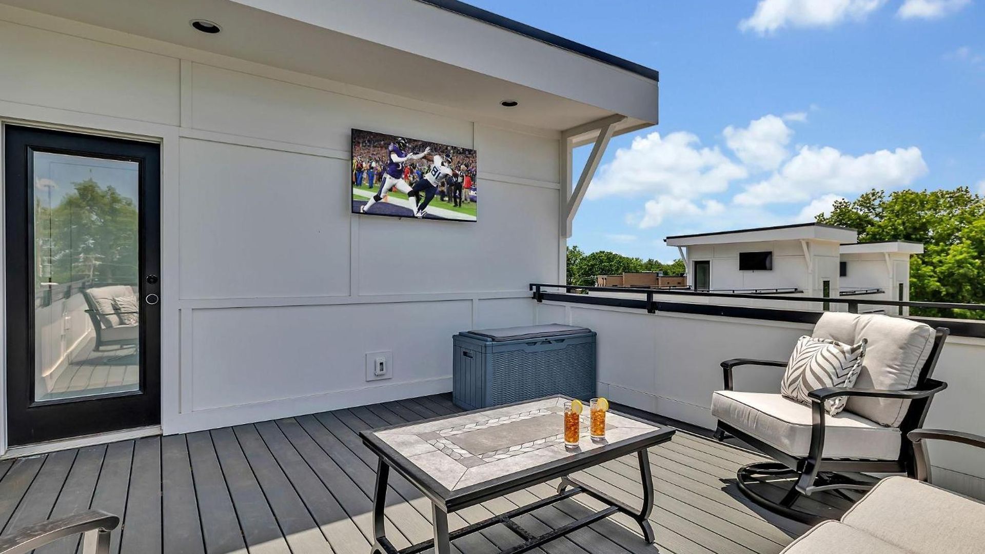 Holiday home Bass - Private Rooftop - 8 Mins To Broadway *