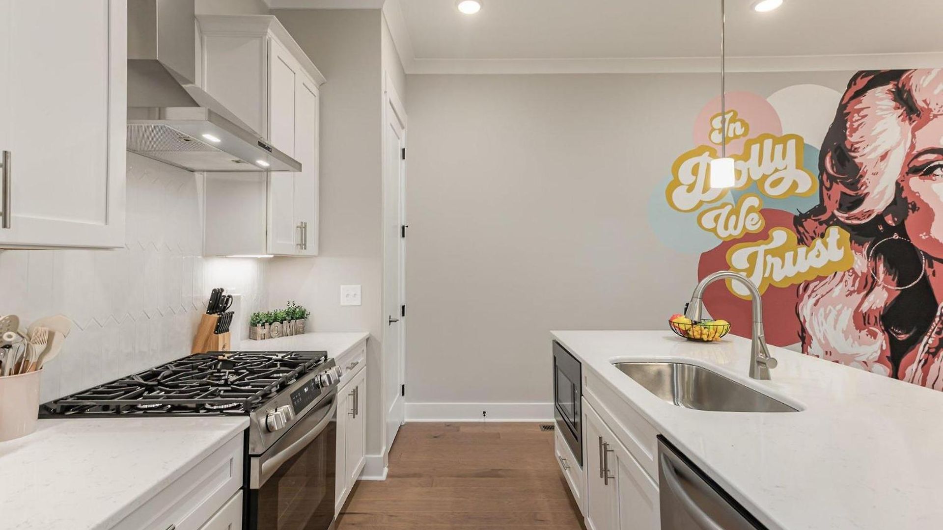 Gns Essentials - - 223 Oceola Ave #13 Nashville