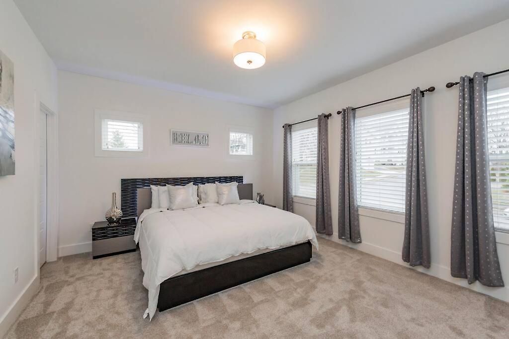 New Luxury Big House Near Gulch 4 King 4 Queen 2 Twin * Nashville