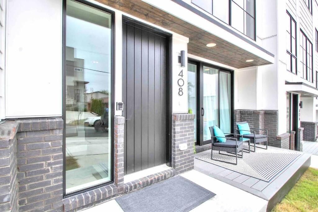 Holiday home Luxurious Morden Loft Huge Rooftop & Skyline Views *