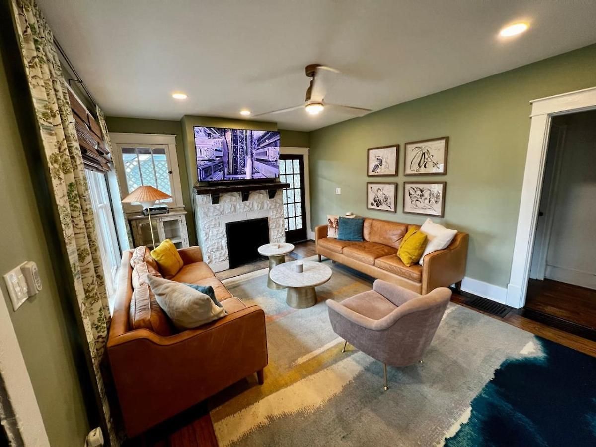 Fatherland Country house Nashville
