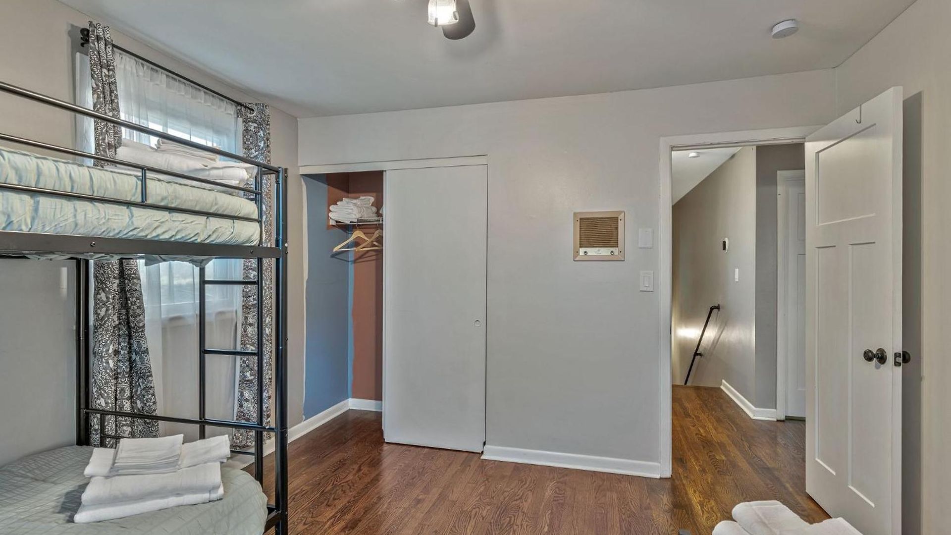 Holiday home E Nash Sf 5mi From Broadway Chef's Kitchen