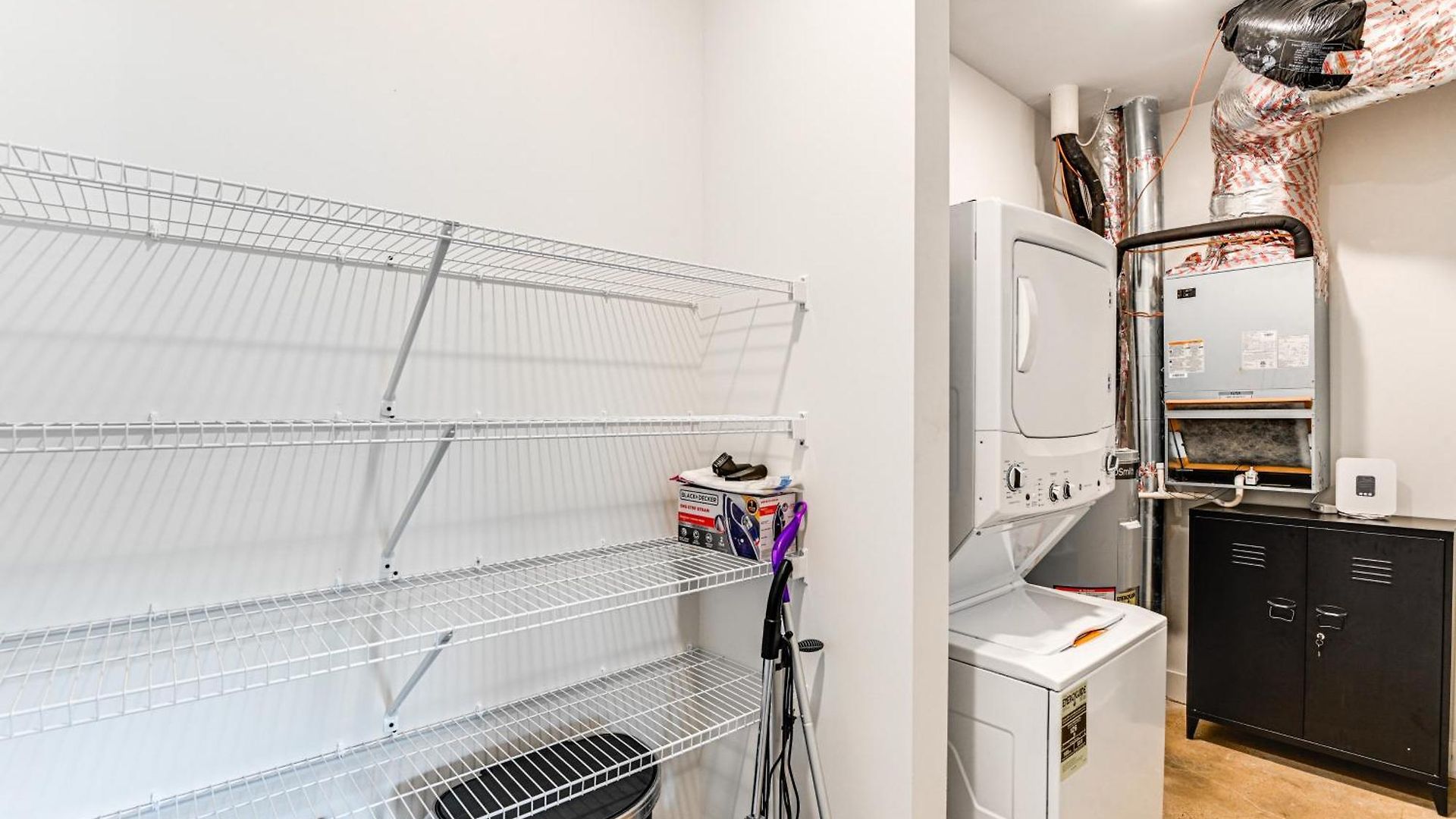Holiday home Modern Condo: 5 Mi To Downtown! *