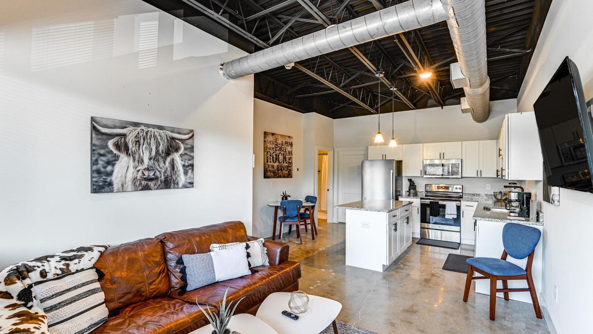 Modern Condo: 5 Mi To Downtown! Nashville