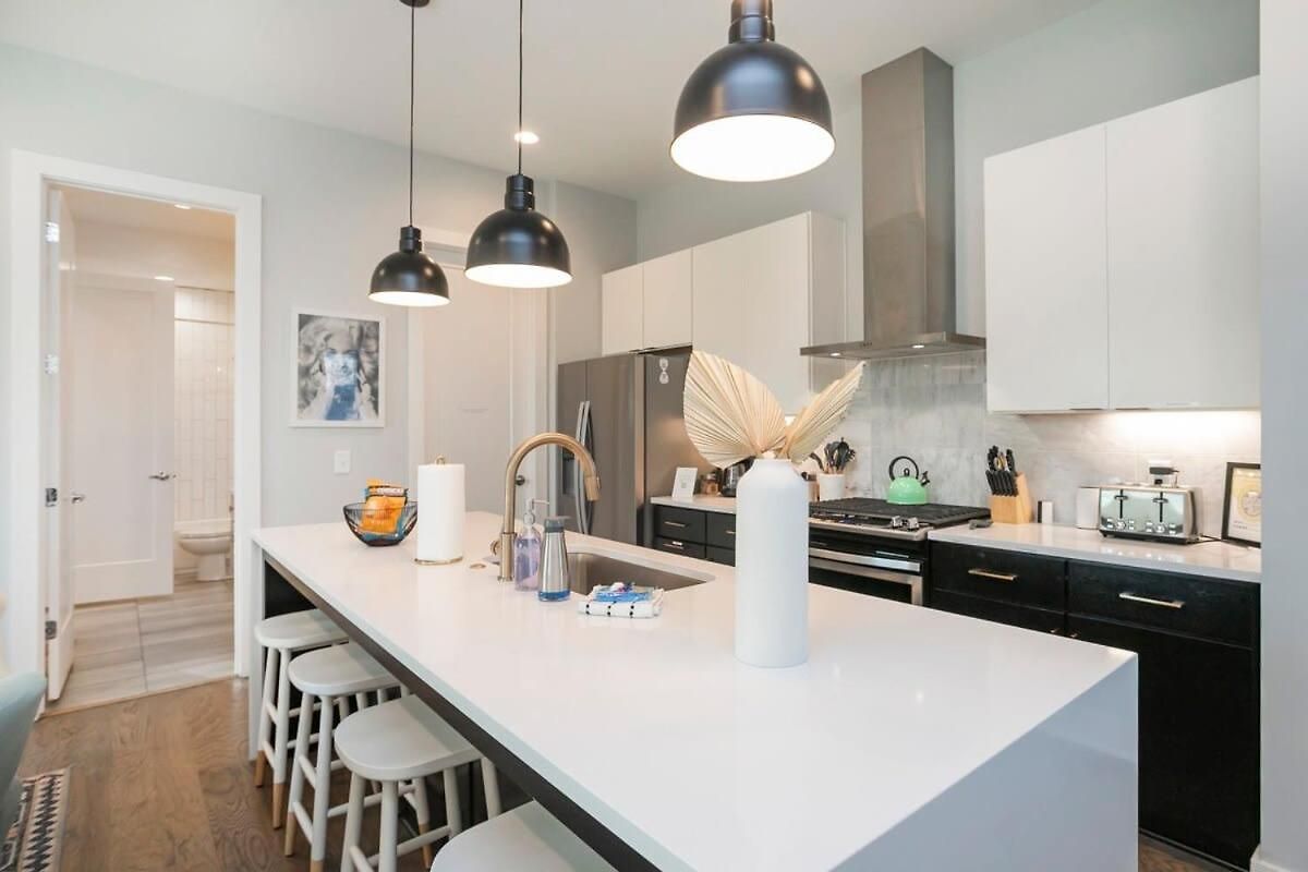 1 Mile To Downtown 4br 4ba W Rooftop Deck Holiday home Nashville