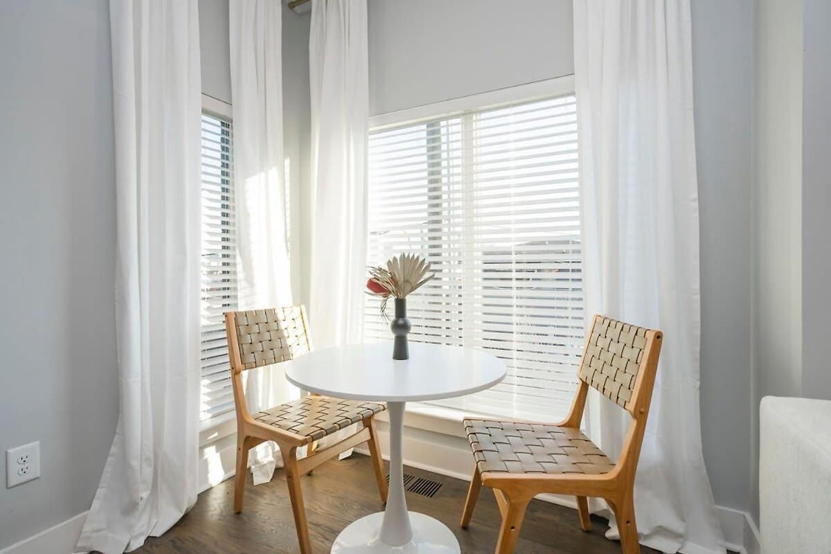 Holiday home 1 Mile To Downtown 4br 4ba W Rooftop Deck Nashville