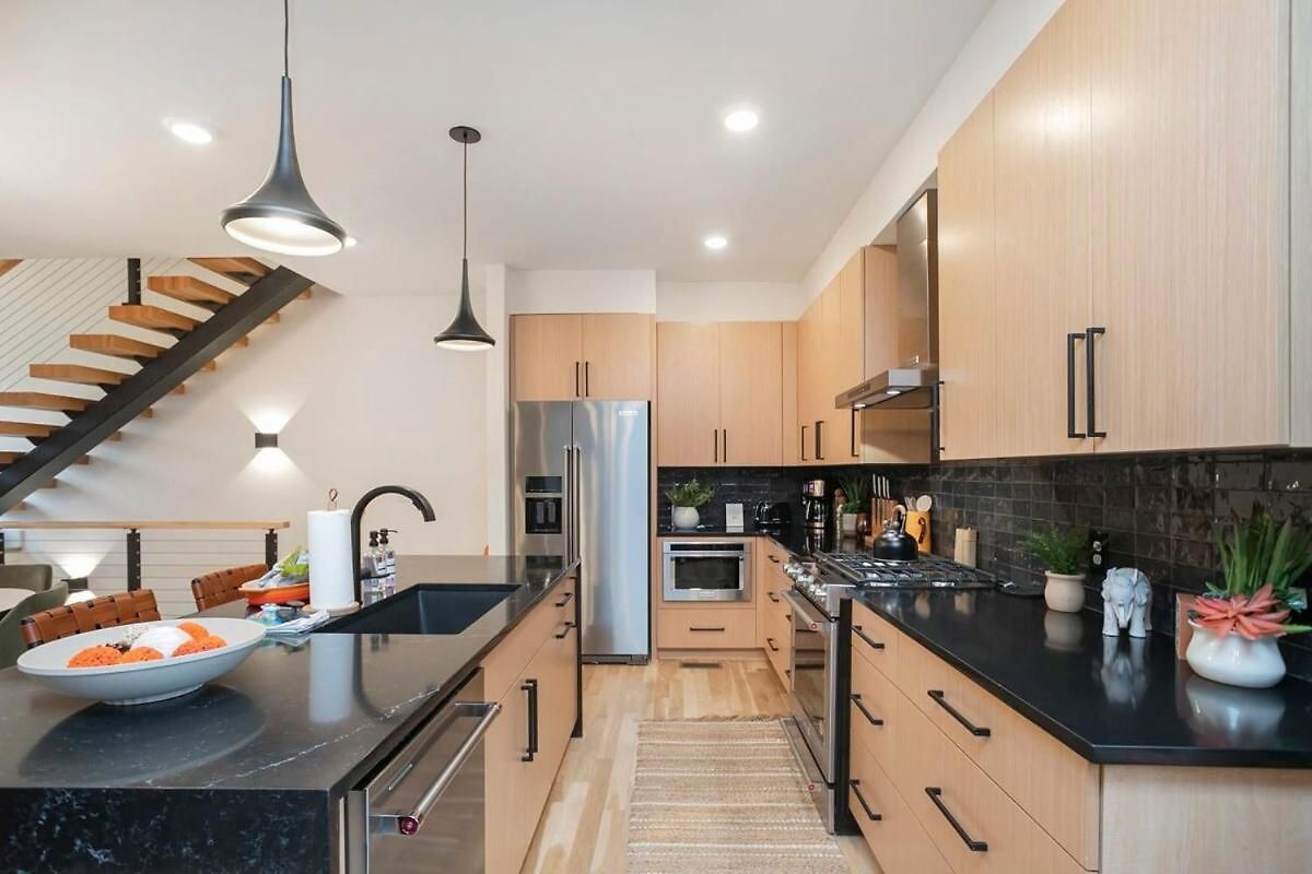 Stylish New Gulch Rooftop Deck W Views *