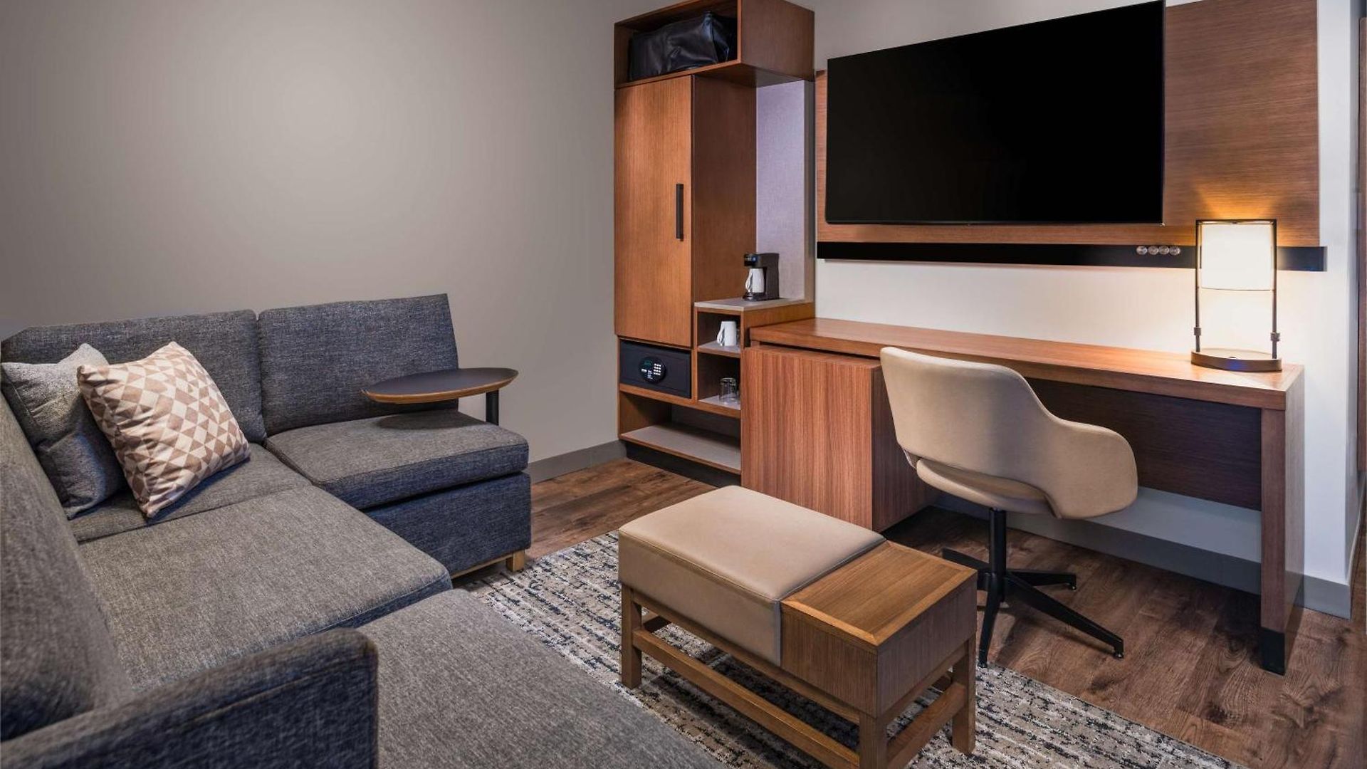Hyatt Place Nashville/green Hills 3*