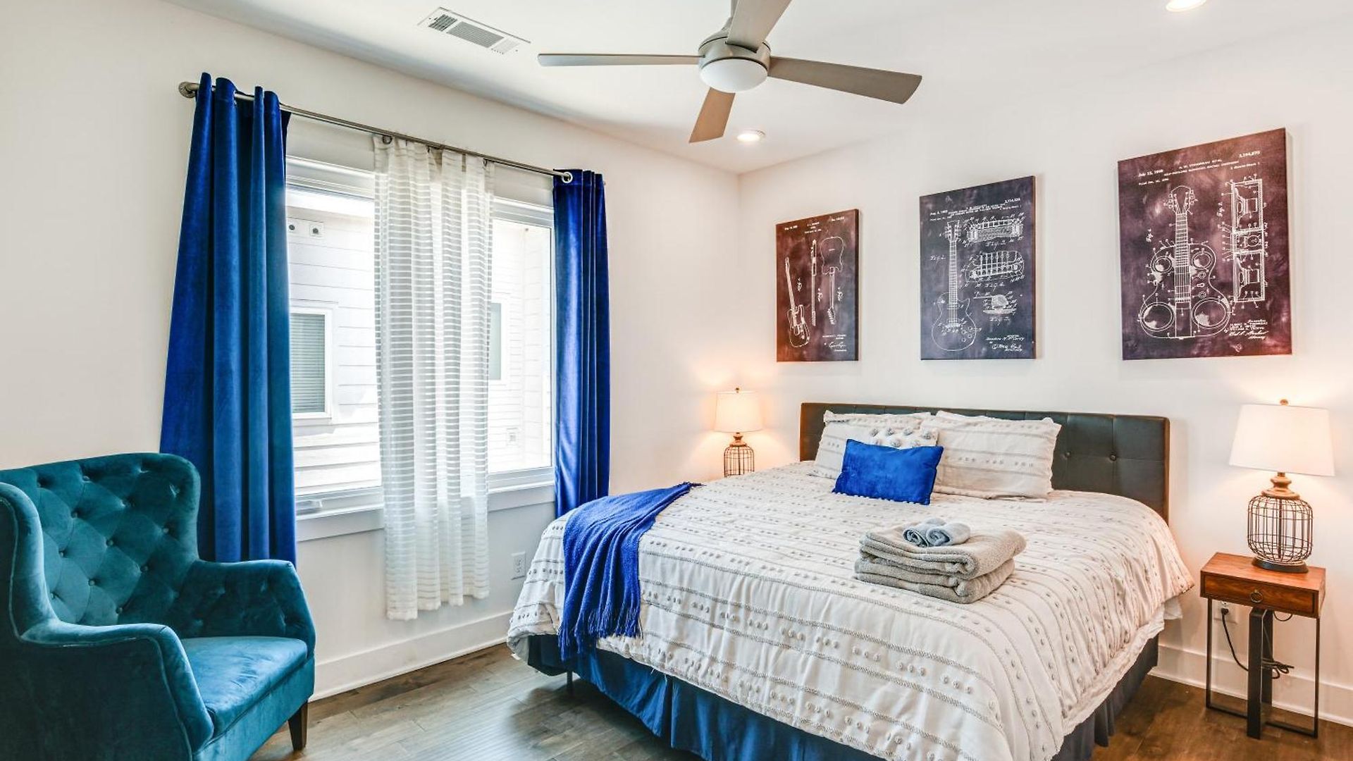 Bright Townhome ~ 5 Mi To Downtown! Holiday home