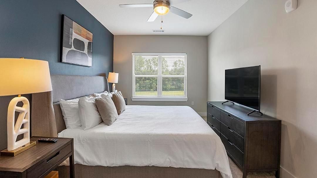 Landing At Abberly Foundry - 2 Bedrooms In Watkins Park