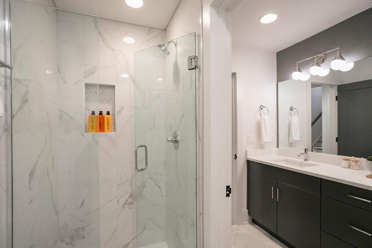 Fabulous Location Walk To Food & Bars Roof Deck * Nashville