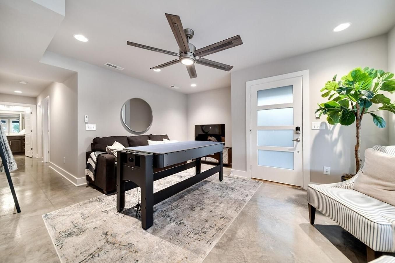 Sojourners Haven - 2 Mi To Downtown & Broadway Holiday home Nashville