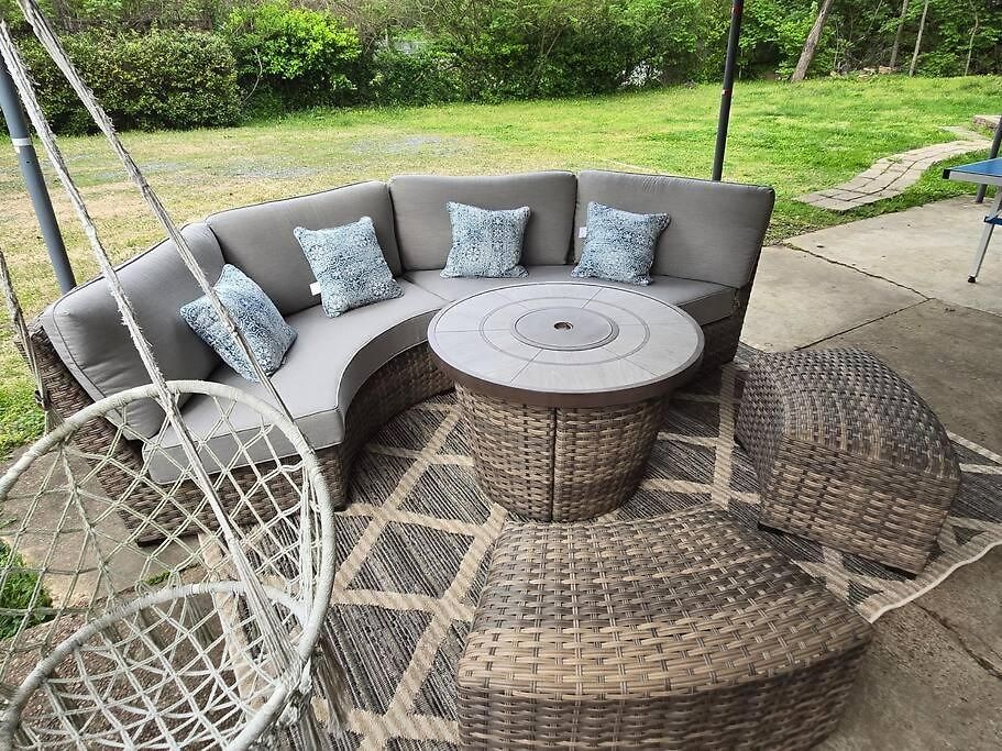 Holiday home East Retreat, Outdoor Oasis, Sleeps 12, Four Bedrooms *