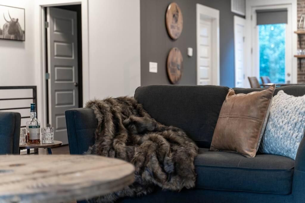 Broadway Bound 3br Perfect Weekend Getaway Holiday home Nashville