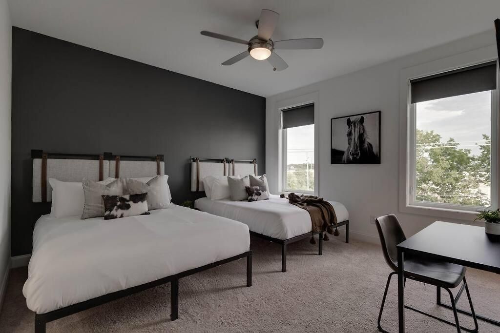 Broadway Bound 3br Perfect Weekend Getaway
