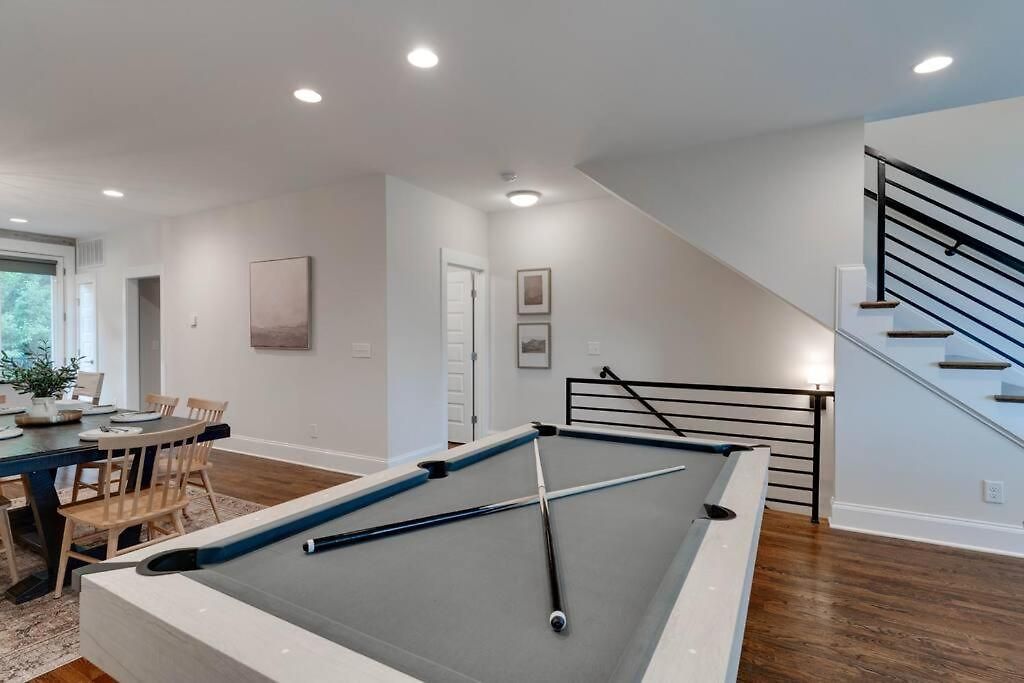 Holiday home Unforgettable Townhome-close To Broadway-10 Beds!