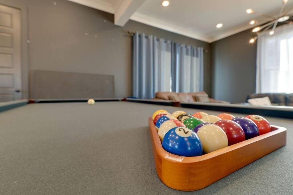 The Mural House, 11 Bed Group Hq ,Near The Gulch Holiday home