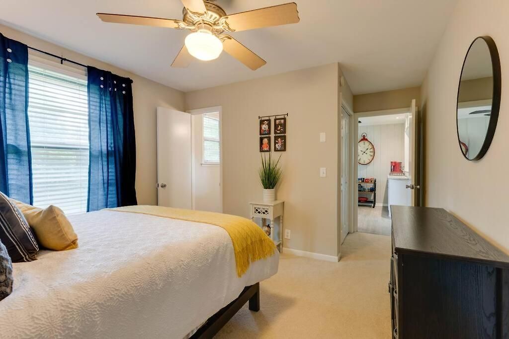 Fire Pit-great Neighborhood-15 Min To Broadway Holiday home Nashville