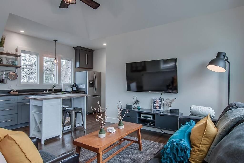 Cozy Loft - Steps To 12th South And Belmont Apartment Nashville