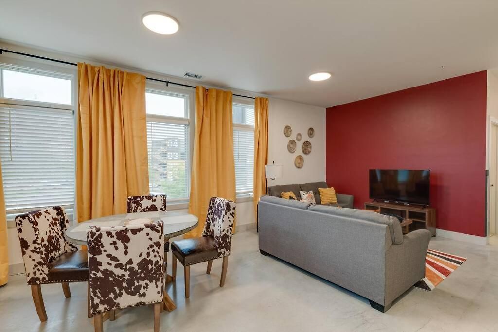 Chic Condo, 2mi To Downtown, Sleeps 8, By Geodis * Nashville