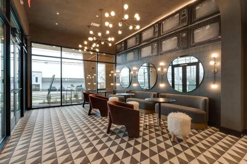 Luxury Balcony Retreat • Near Broadway *