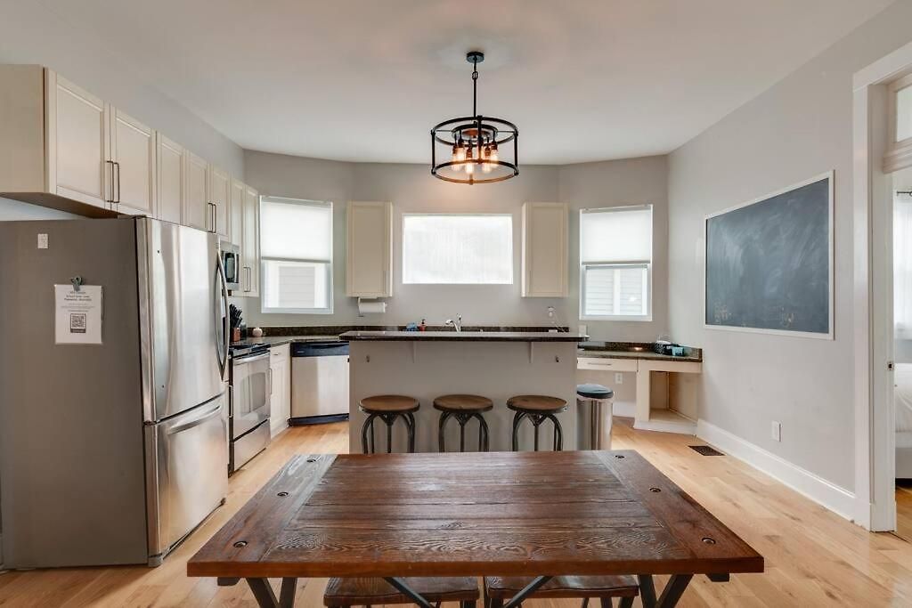 Walkable East Nash 3br With Big Yard Near Local Eats Holiday home *