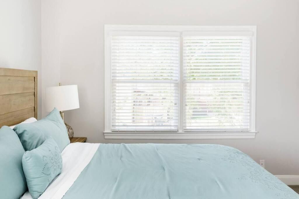 Holiday home Southern Charm Downtown, Walk To Farmers Market & Nashville