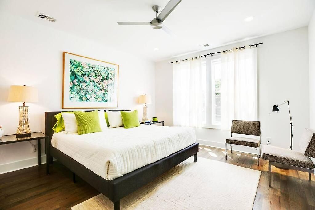 Holiday home Rooftop, Walk To Restaurants, Printers Alley, Downtown *