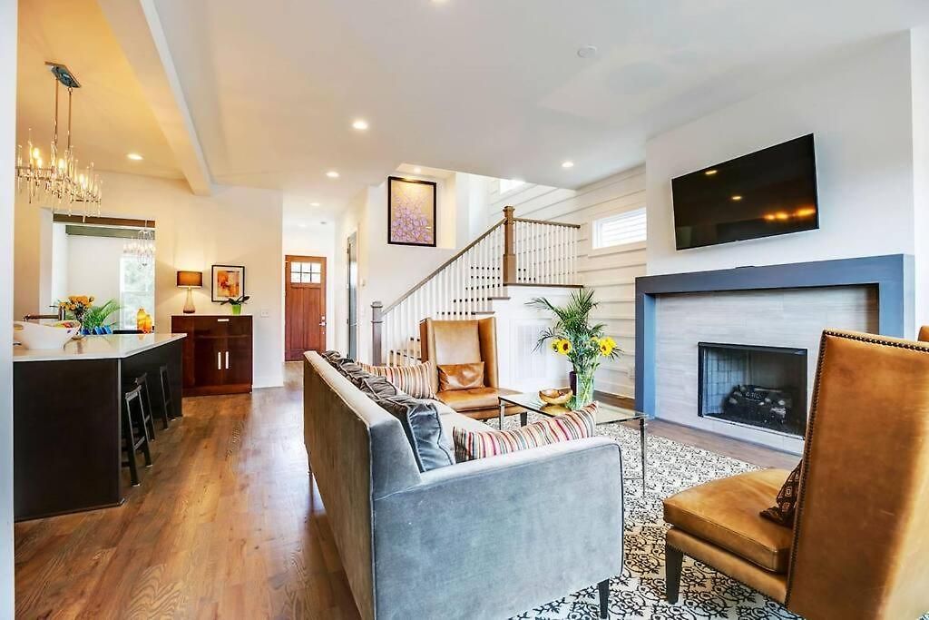 Rooftop, Walk To Restaurants, Printers Alley, Downtown * Nashville