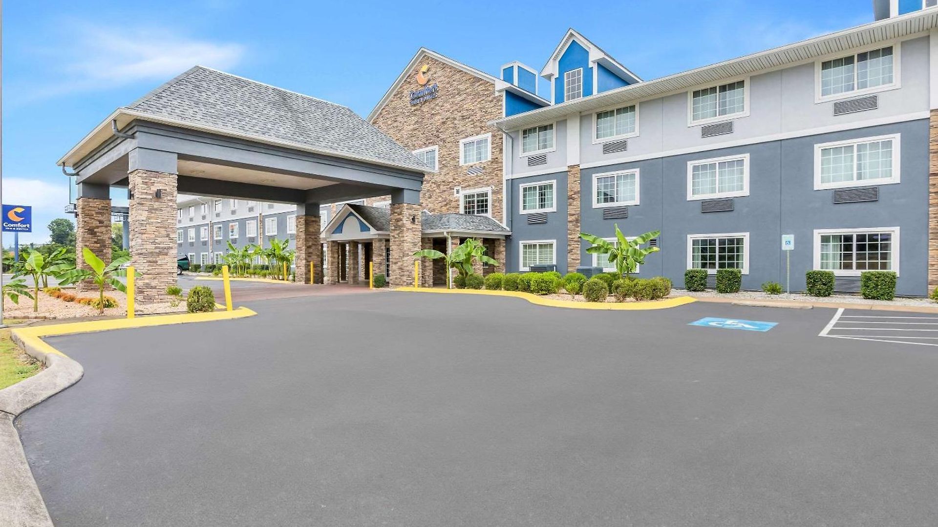 Comfort & Near Tanger Outlets I-24 Antioch Hotel Nashville