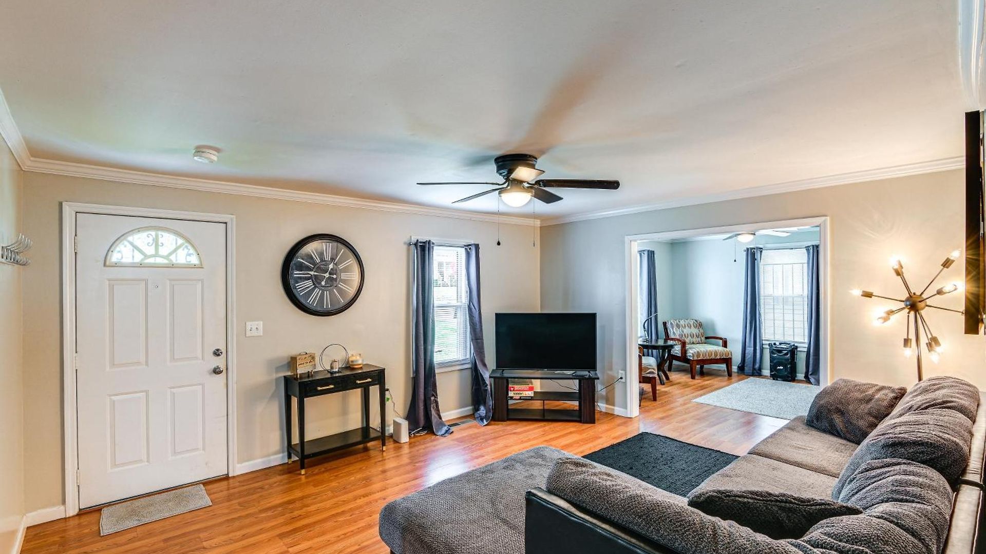 Modern Vacation ~ 3 Mi To Downtown! Holiday home Nashville