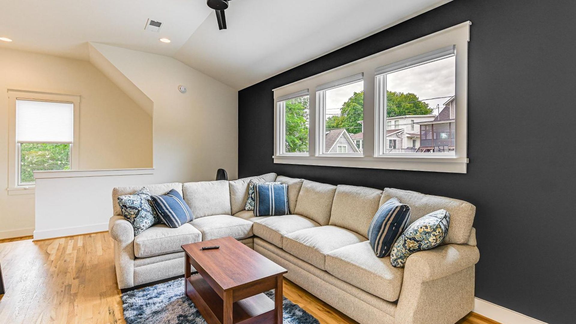12 South Neighborhood: Home W/ Modern Flair! Nashville