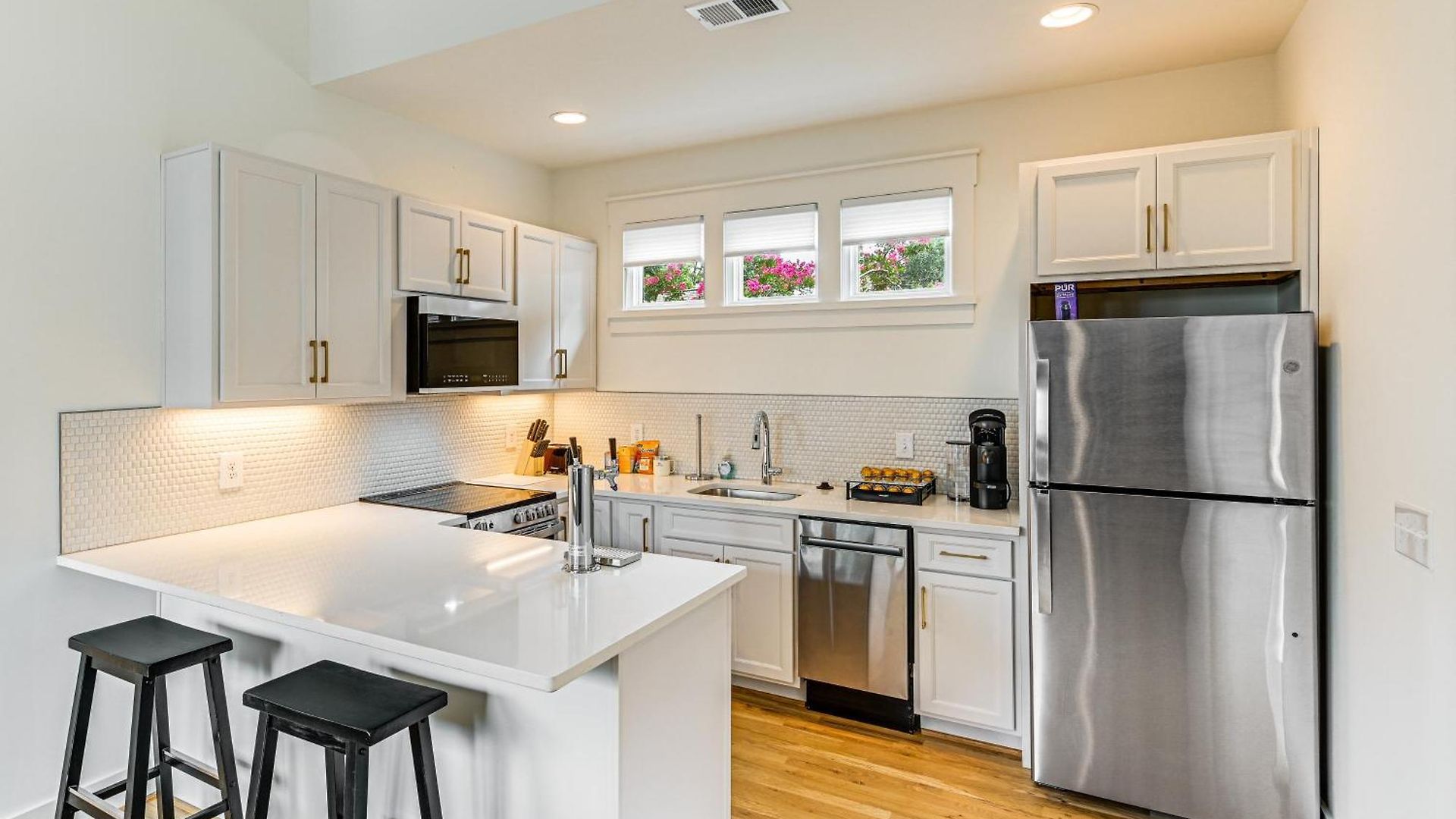Holiday home 12 South Neighborhood: Home W/ Modern Flair! *