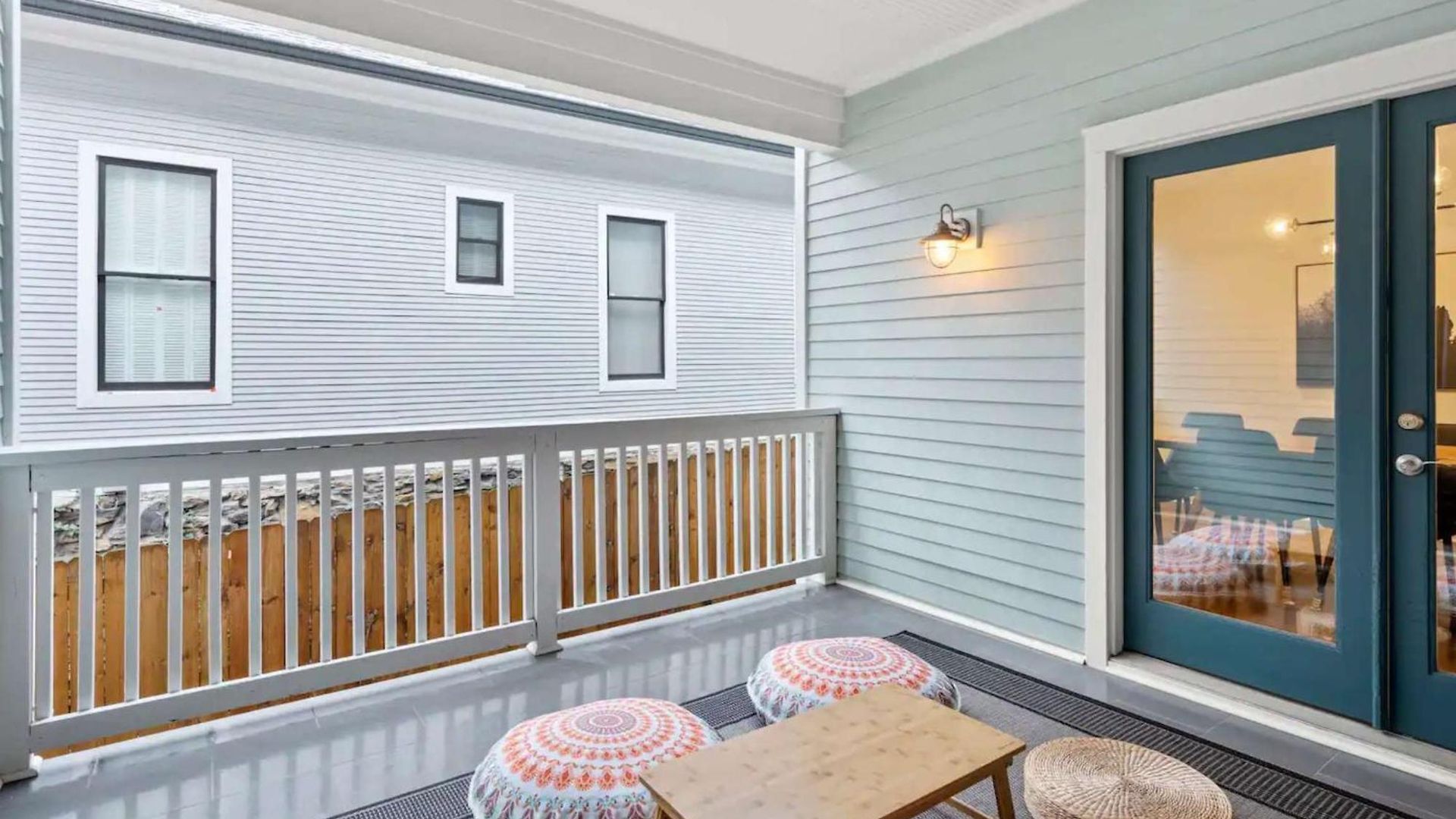 Two Decks To Enjoy Walk To 5 Points Faves Garage Close To Dining And Bars Board Games 10 Mins To Broadway 24 Hour Hospitality
